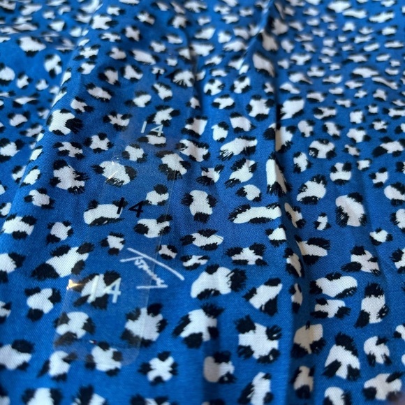 Tommy Hilfiger Adaptive Tommy Print Midi Skirt with Pull Up Loops, Size 14 - Picture 6 of 8